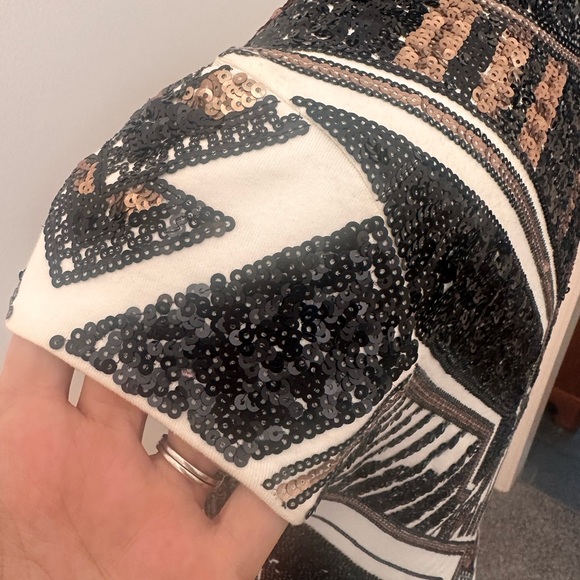 Express Dress White Black Gold Sequin Aztec Deco Geometric size M - Picture 7 of 8